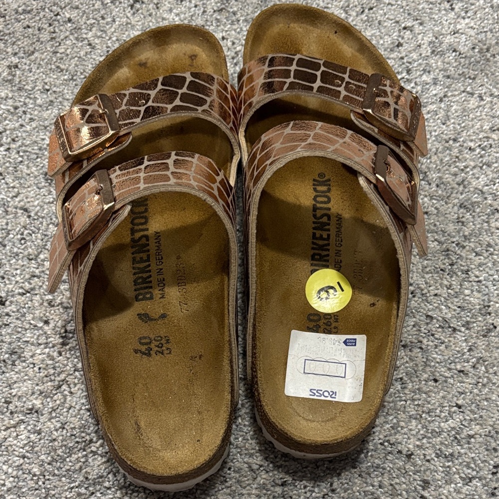 Birkenstock Metallic Croc-Pattern Sandals - Picture 6 of 15